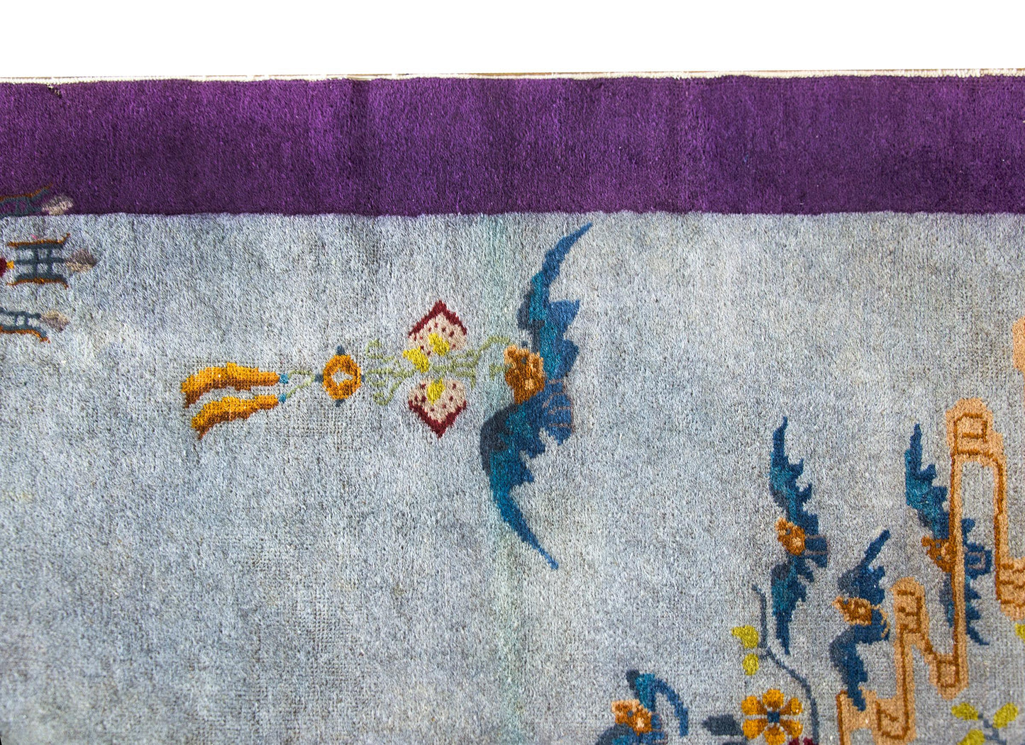 Early 20th Century Chinese Art Deco Rug For Sale