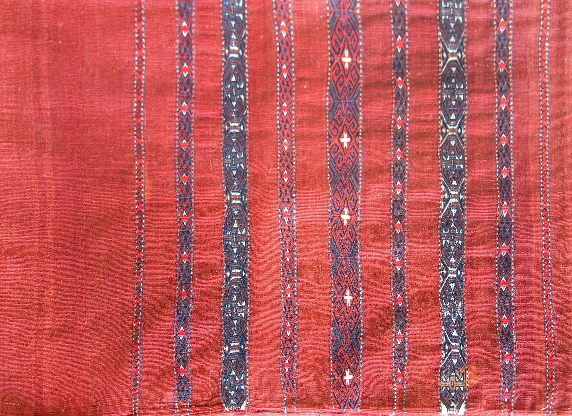 Early 20th Century Persian Turkman Rug For Sale
