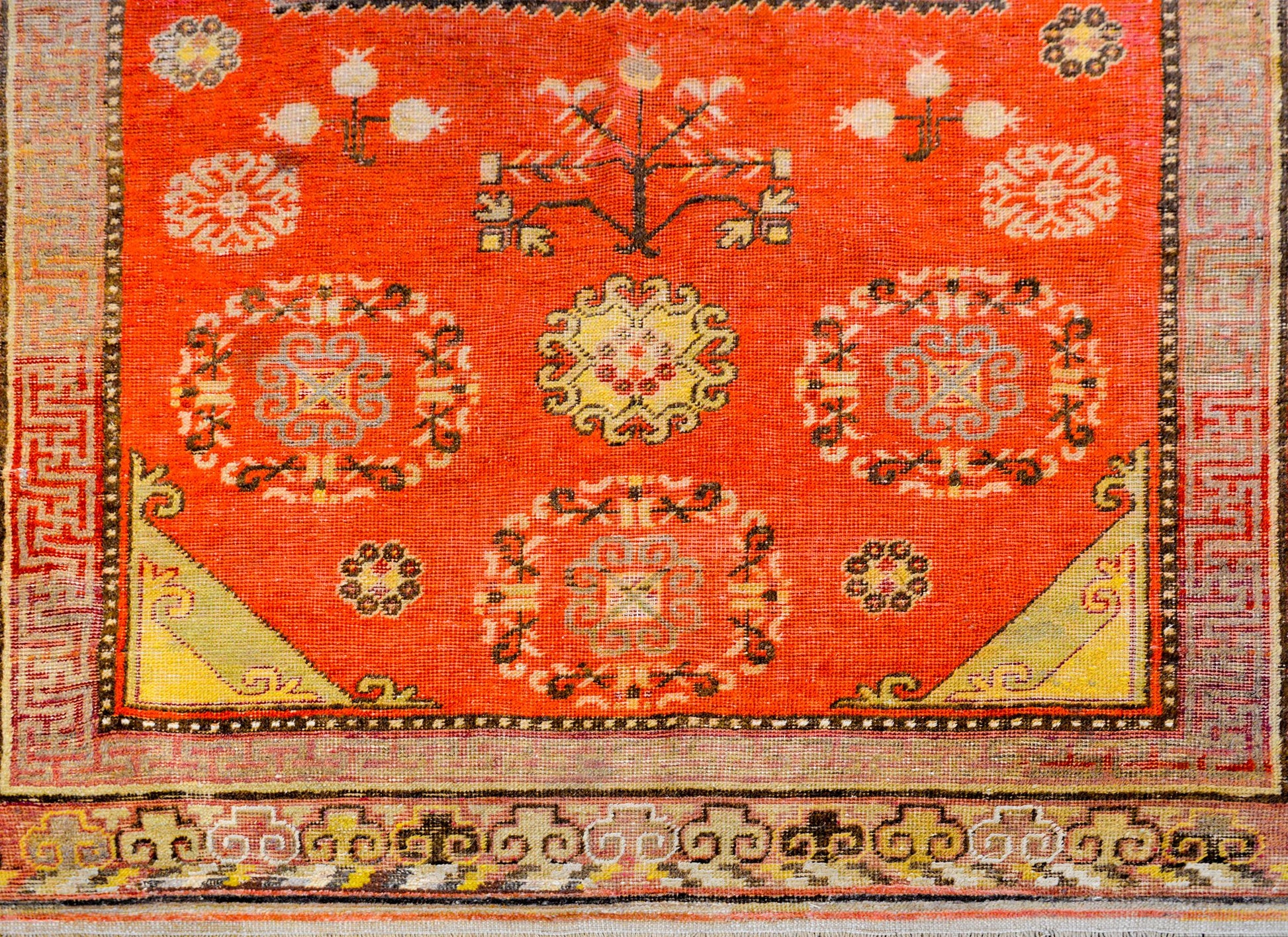 Beautiful Early 20th Century Central Asian Khotan Rug For Sale