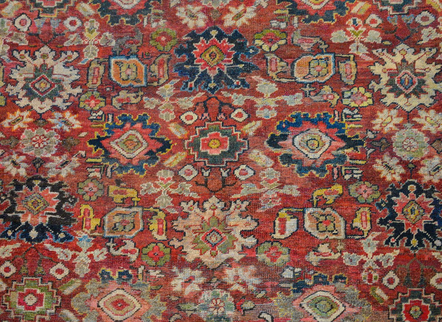 Outstanding Early 20th Century Mahal Rug For Sale