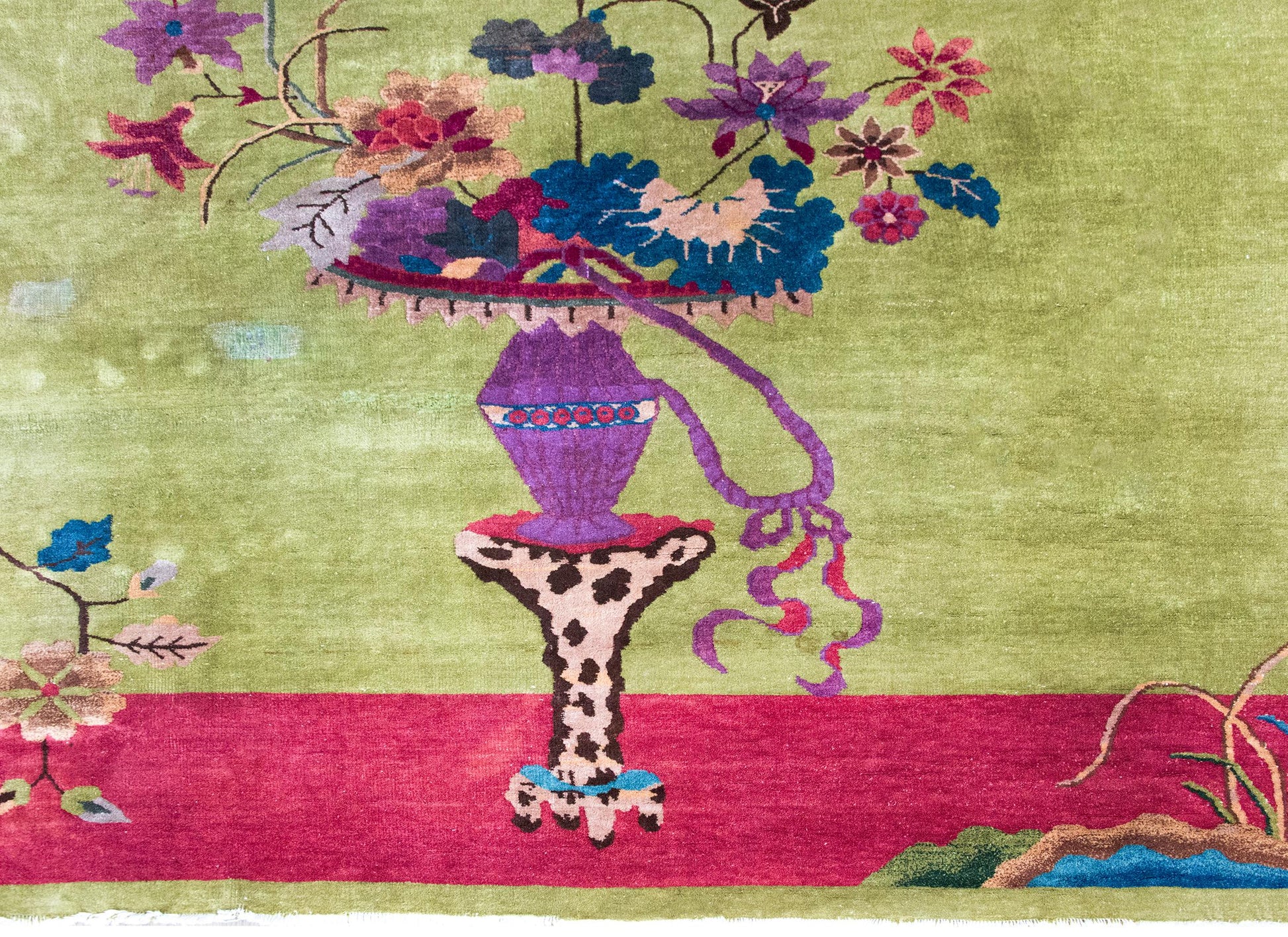 Early 20th Century Chinese Art Deco Rug For Sale