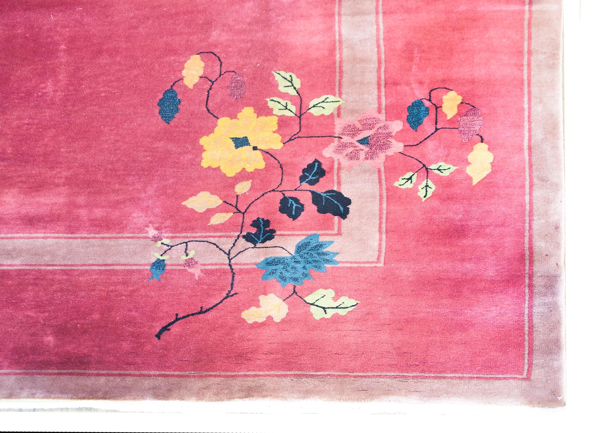 Early 20th Century Chinese Art Deco Rug For Sale
