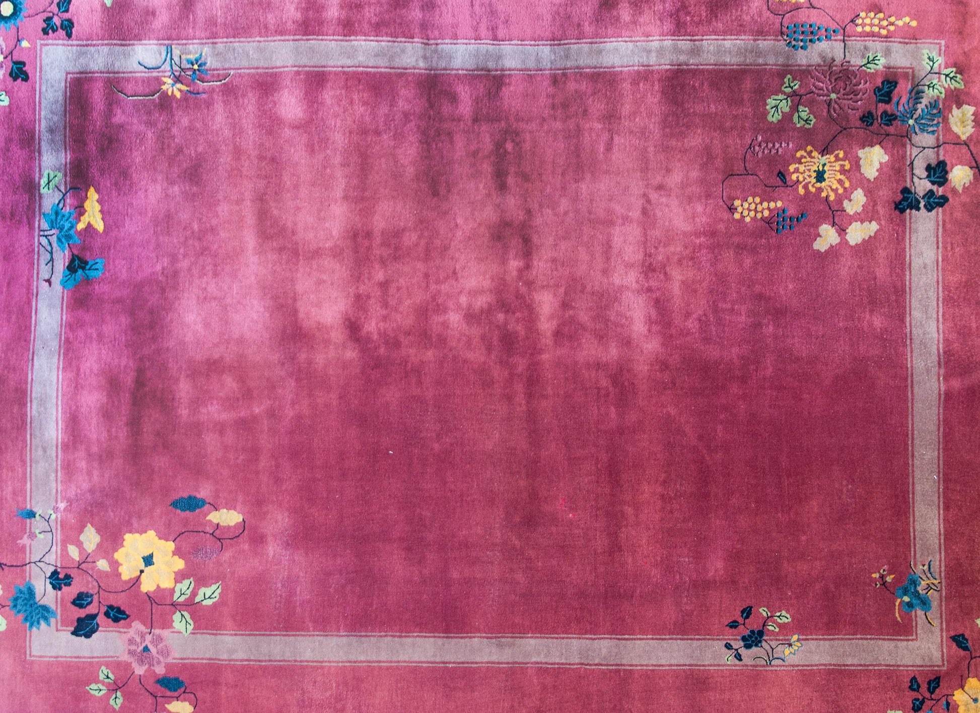 Early 20th Century Chinese Art Deco Rug For Sale