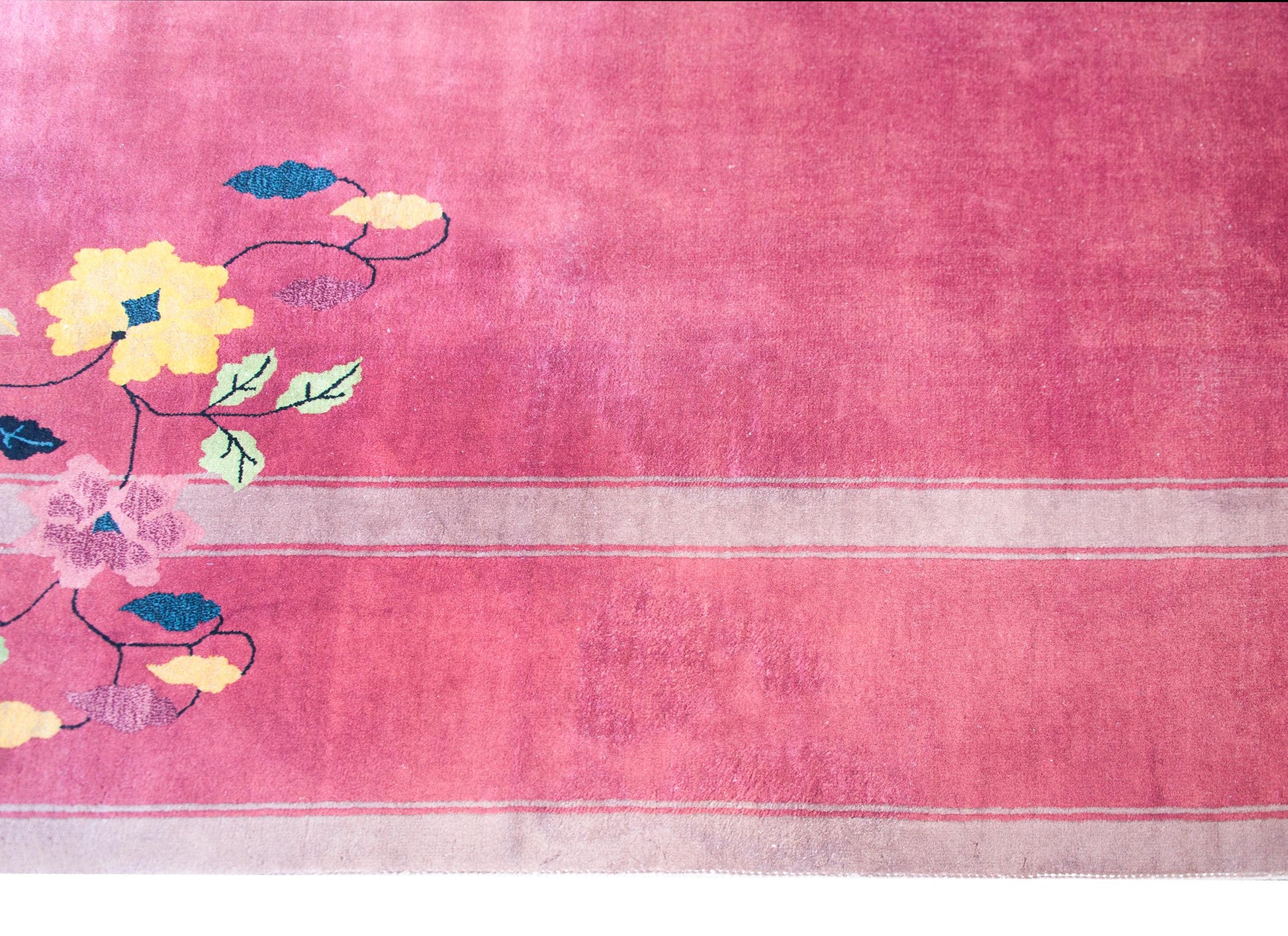 Early 20th Century Chinese Art Deco Rug For Sale