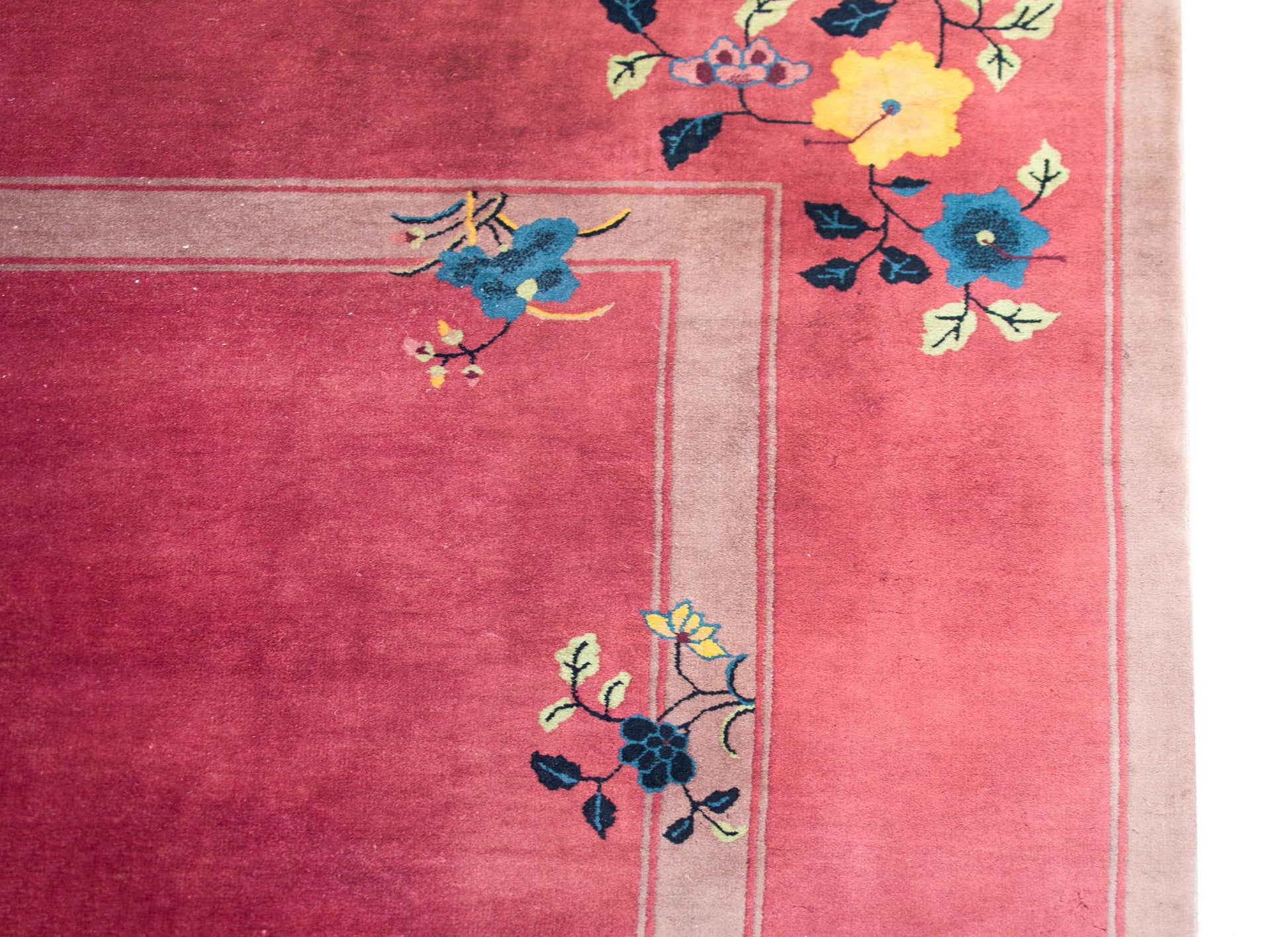 Early 20th Century Chinese Art Deco Rug For Sale