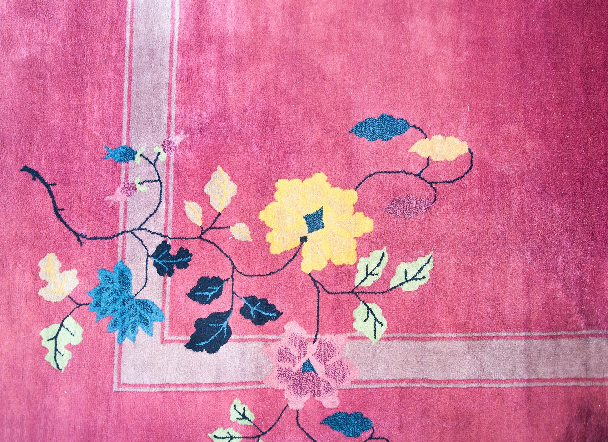 Early 20th Century Chinese Art Deco Rug For Sale