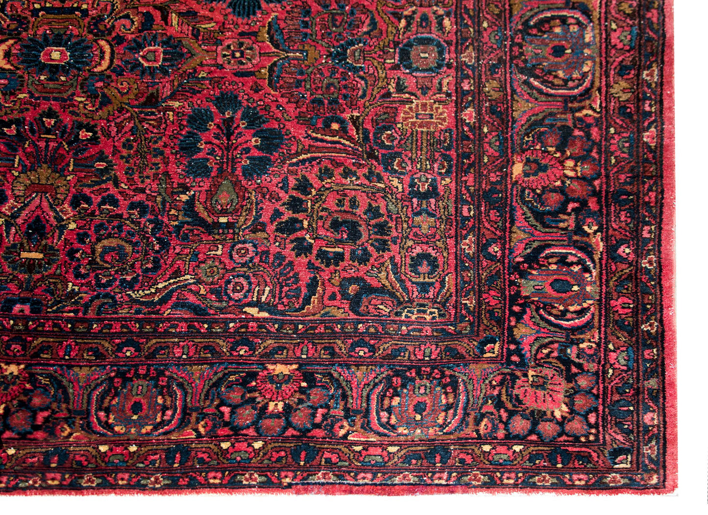 Early 20th Century Persian Dargazin Rug For Sale