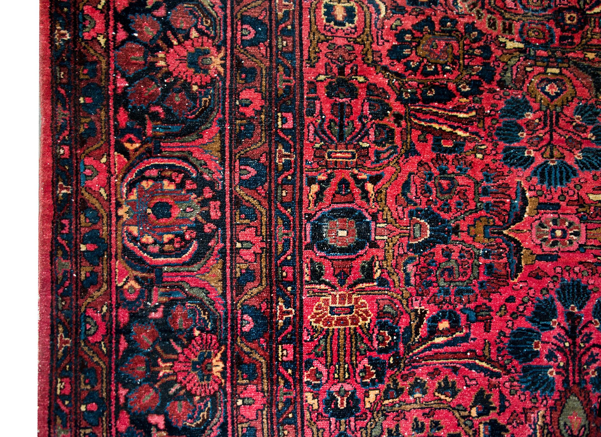 Early 20th Century Persian Dargazin Rug For Sale