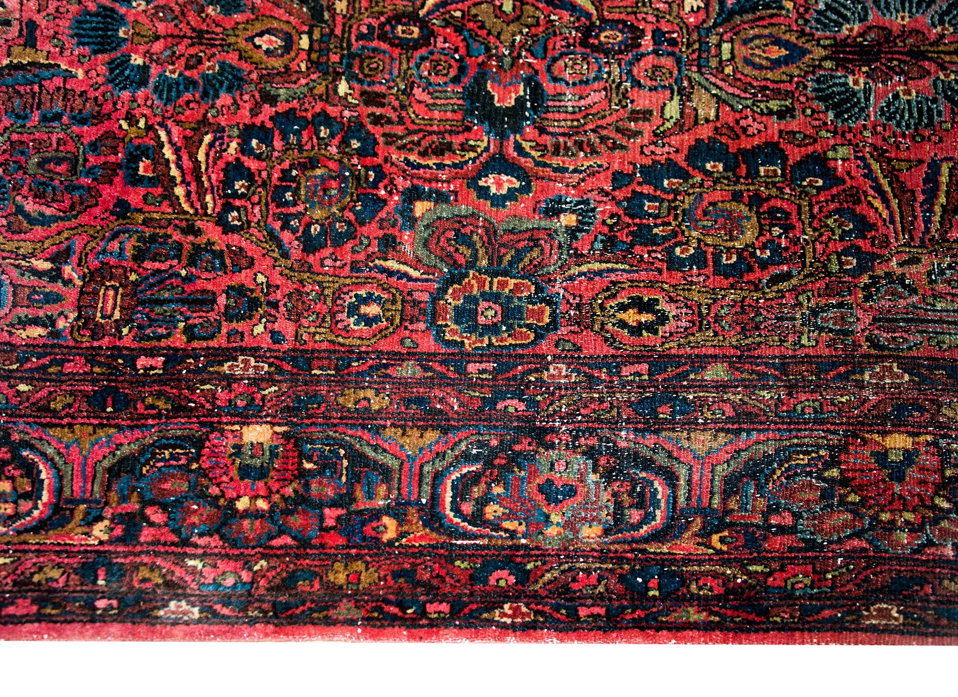 Early 20th Century Persian Dargazin Rug For Sale