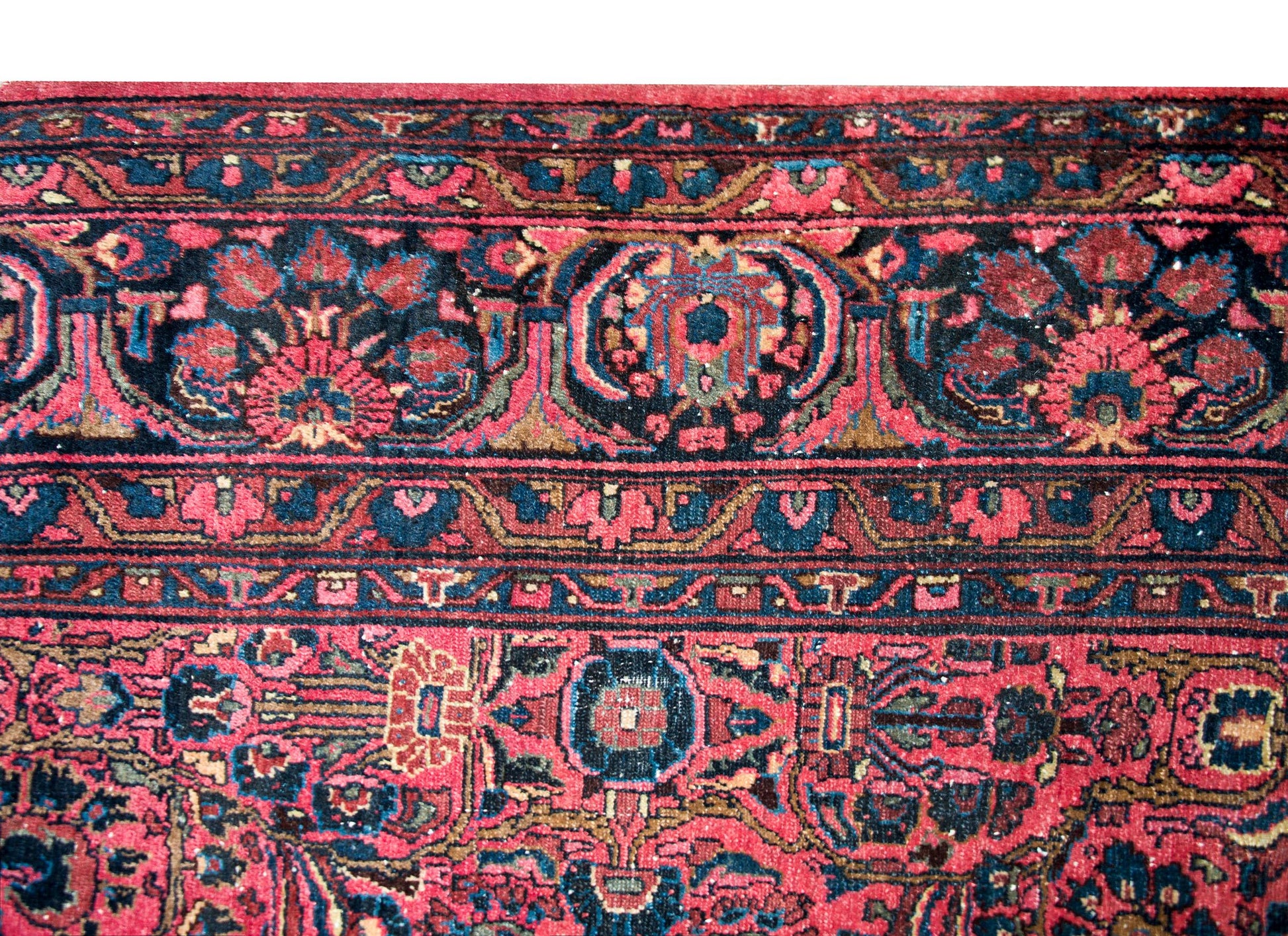 Early 20th Century Persian Dargazin Rug For Sale