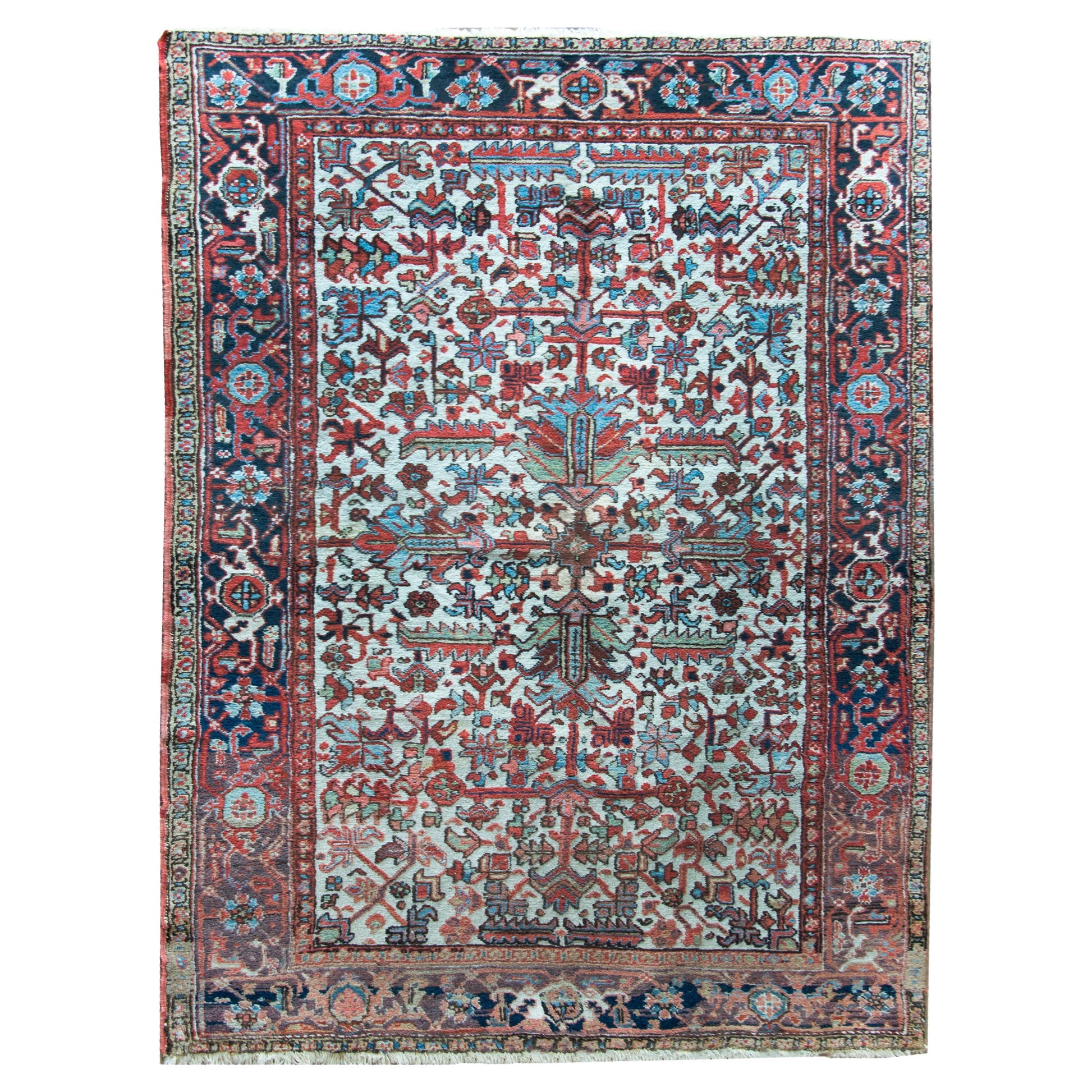 Early 20th Century Persian Heriz Rug For Sale