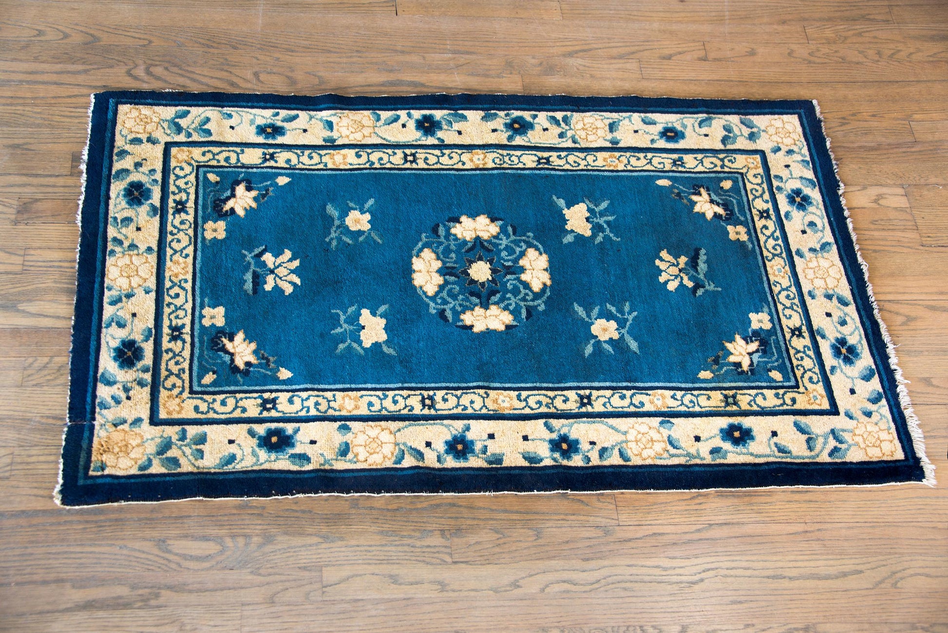 Early 20th Century Chinese Peking Rug For Sale