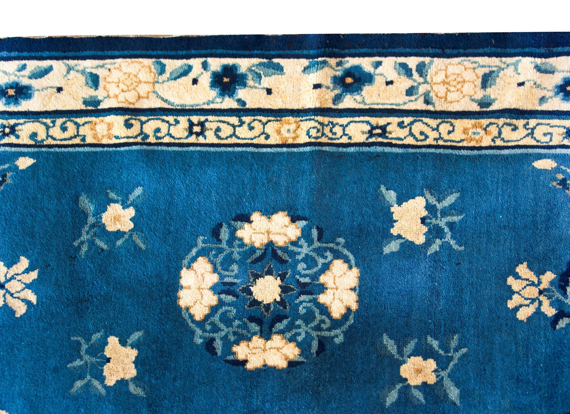 Early 20th Century Chinese Peking Rug For Sale