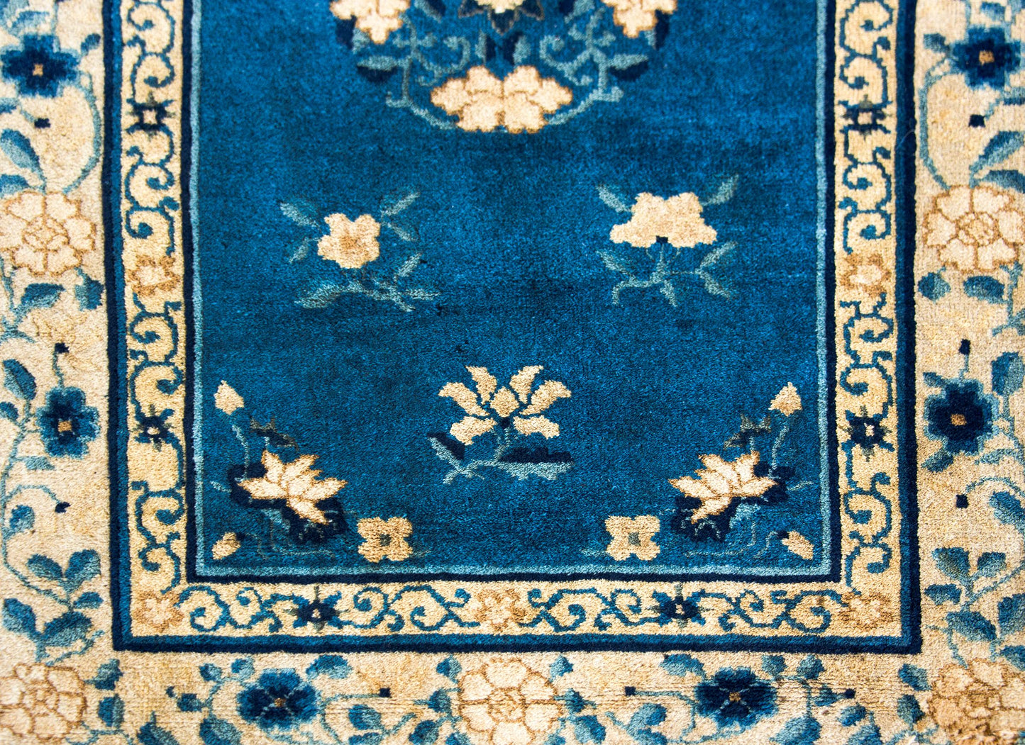 Early 20th Century Chinese Peking Rug For Sale
