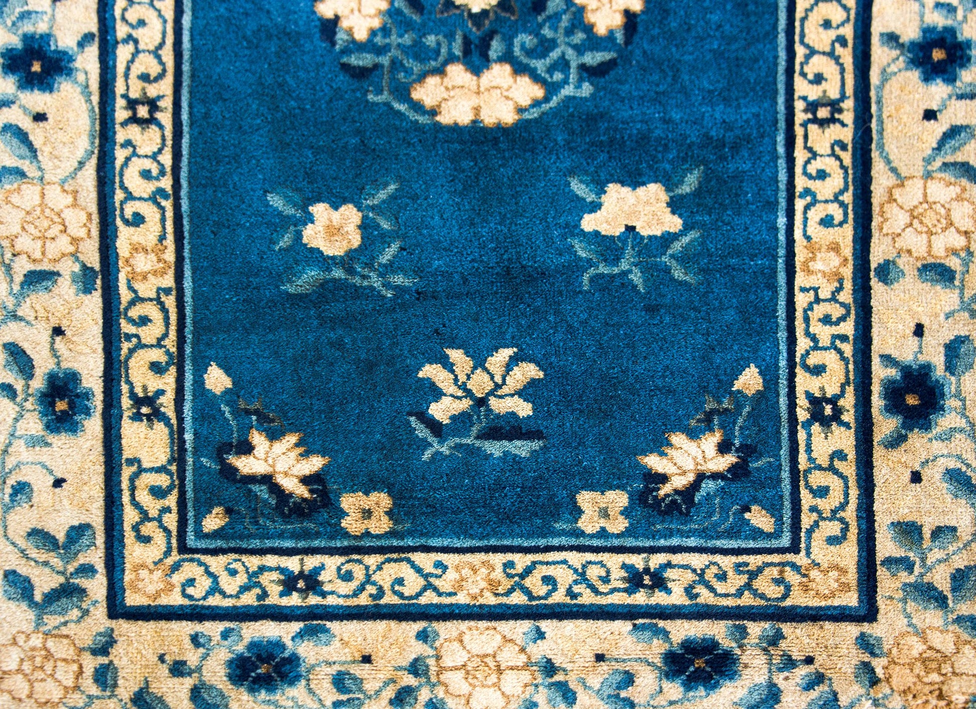 Early 20th Century Chinese Peking Rug For Sale