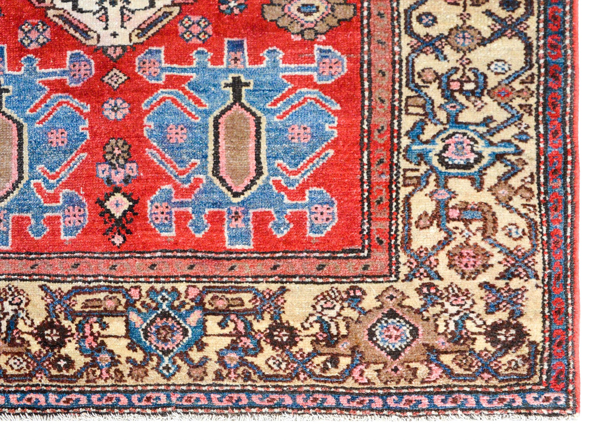 Early 20th Century Bakhtiari Rug For Sale