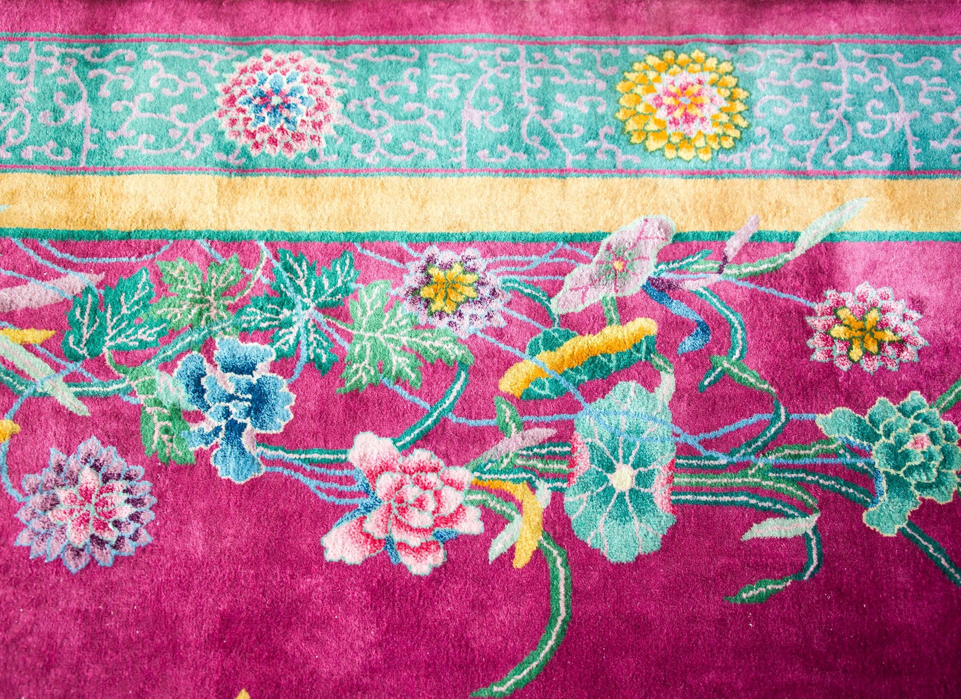 Early 20th Century Chinese Art Deco Rug For Sale