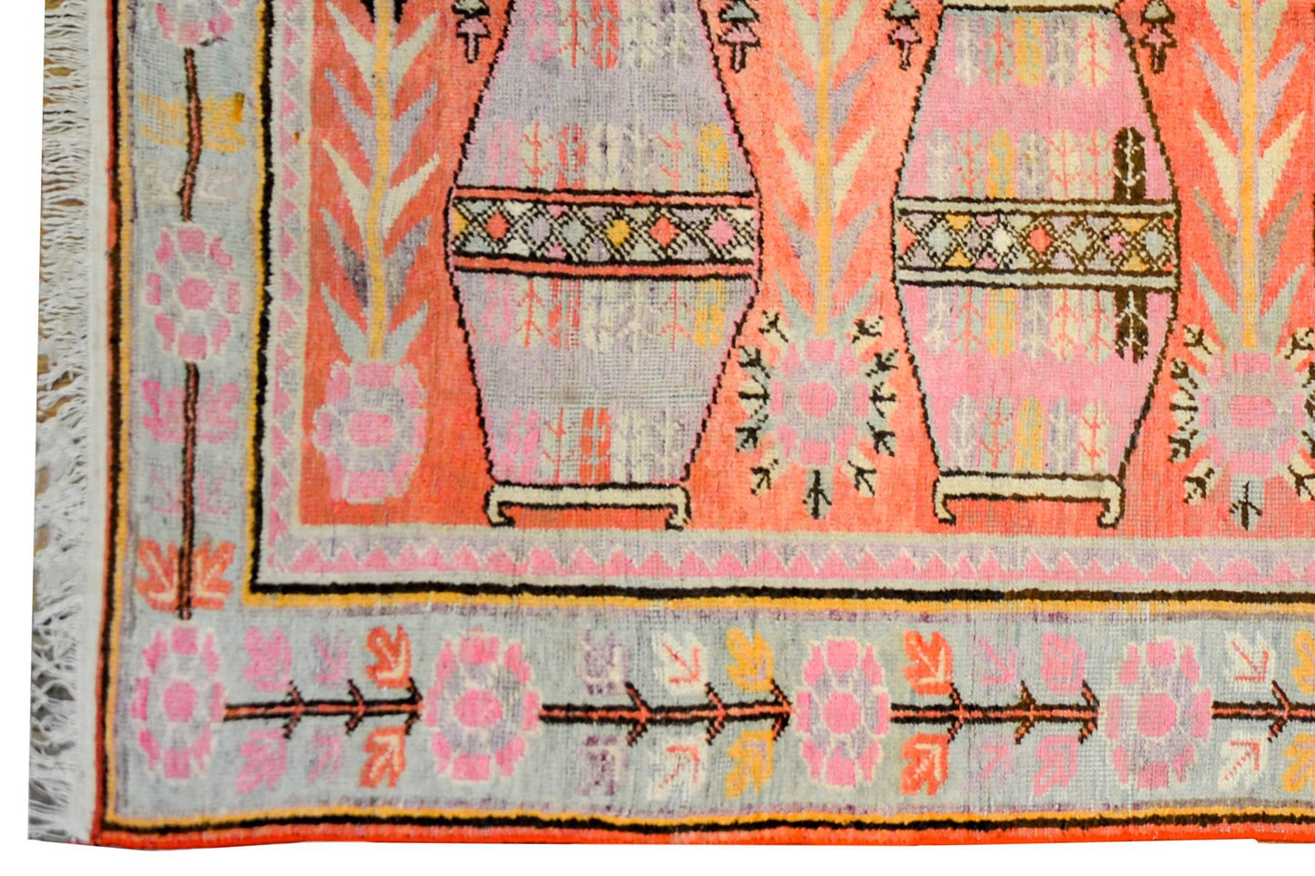 Wonderful Early 20th Century Pictorial Khotan Rug For Sale