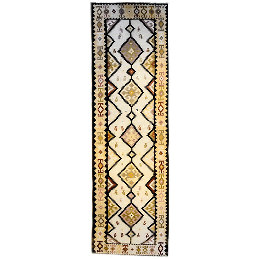 Early 20th Century Zarand Kilim Runner For Sale