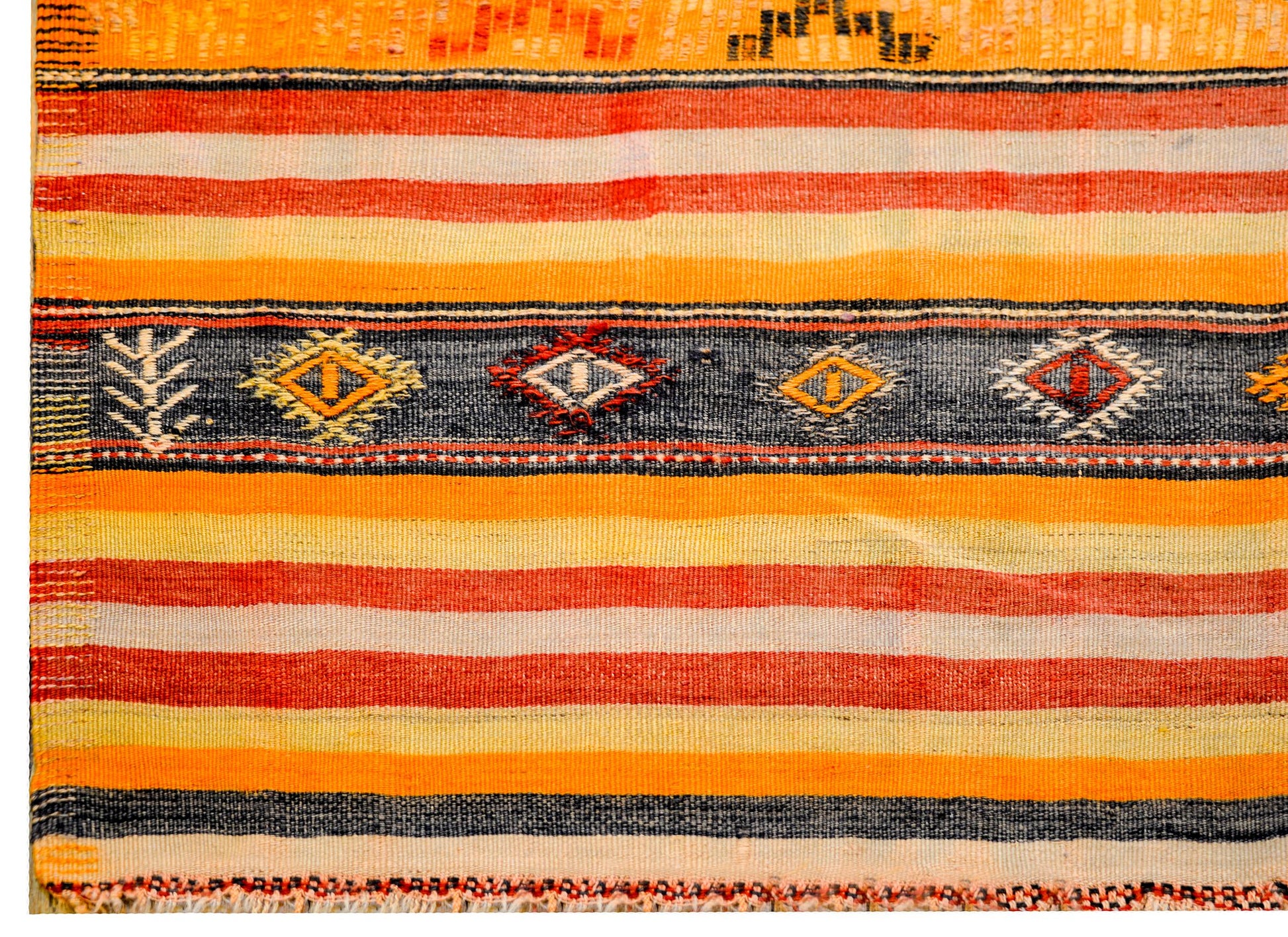 Beautiful Mid-20th Century Turkish Kilim Rug For Sale