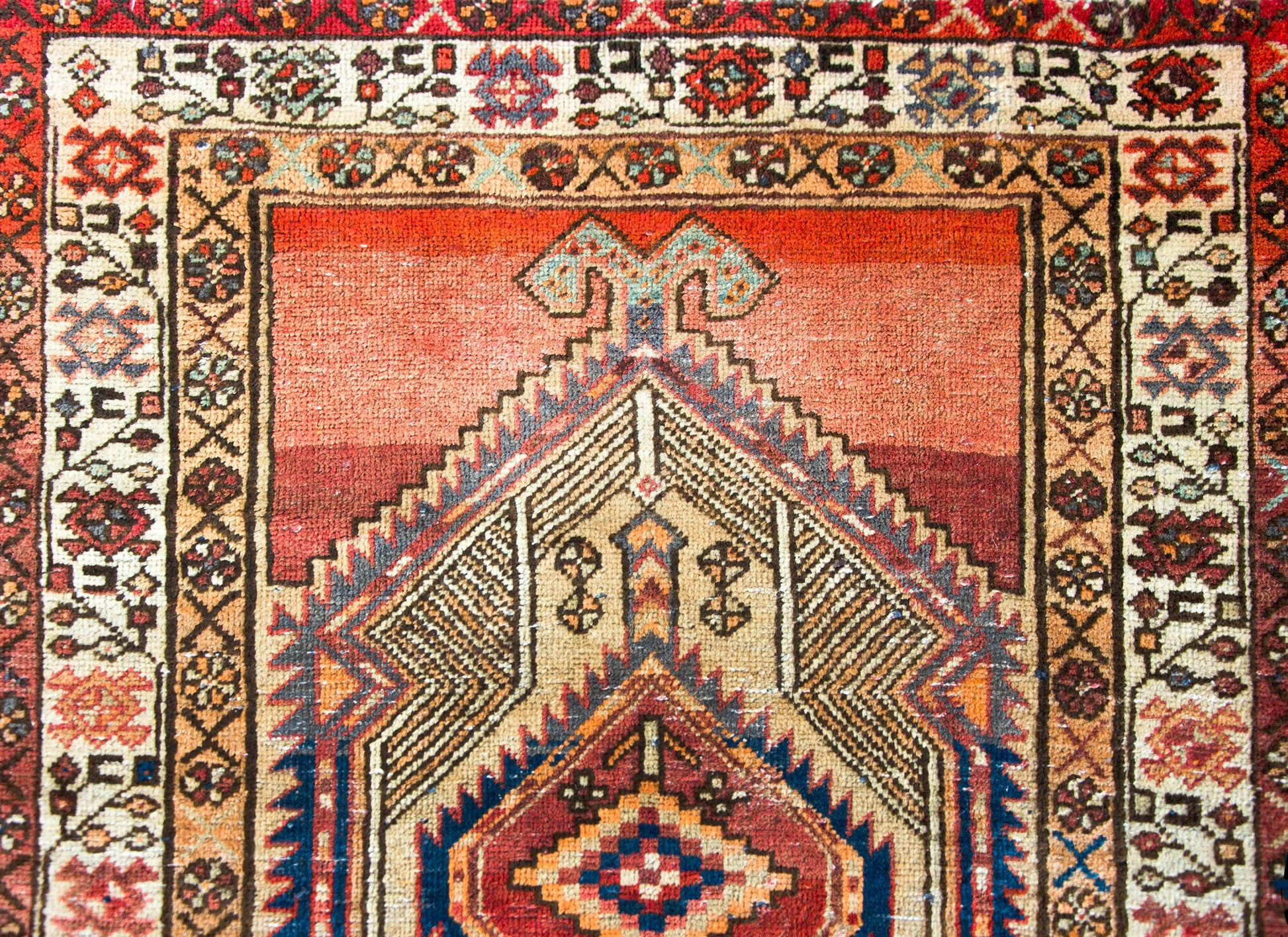 Mid-20th Century Persian Serab Rug For Sale