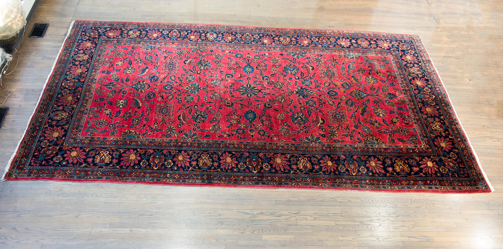 Early 20th Century Persian Sarouk Mahal Rug For Sale