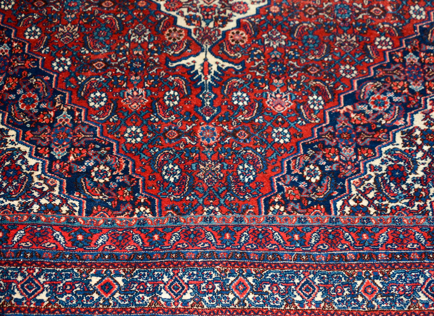 Early 20th Century Persian Bibikabad Rug For Sale
