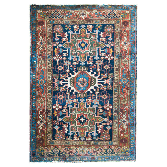 Early 20th Century Persian Heriz Rug For Sale