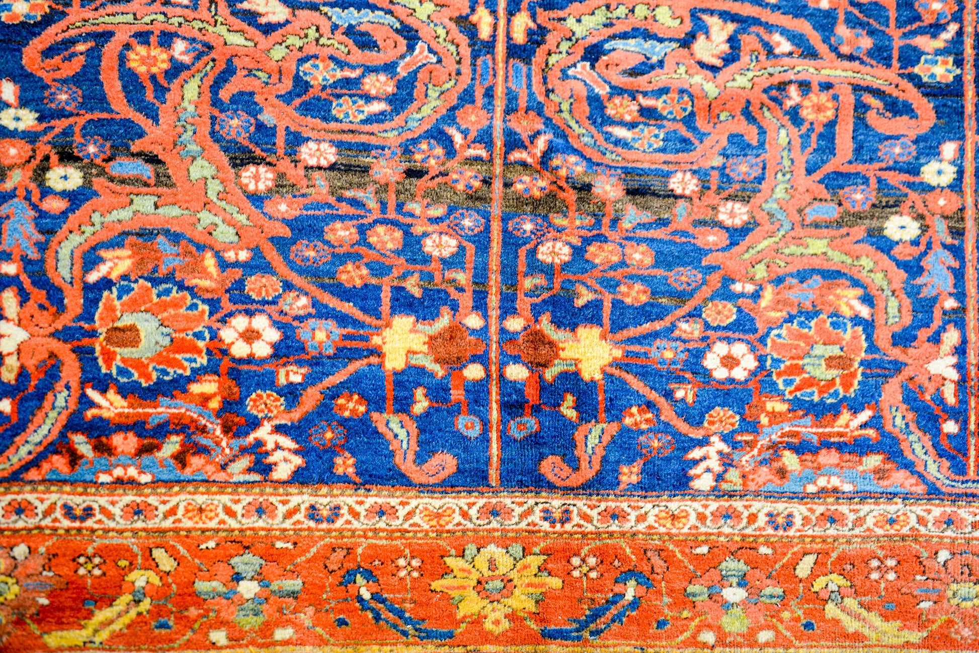Amazing Early 20th Century Farahan Rug For Sale