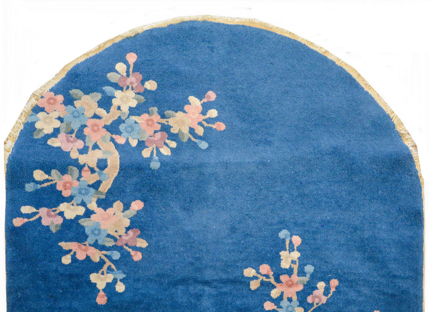 Pair of Early 20th Century Chinese Art Deco Oval Rugs For Sale