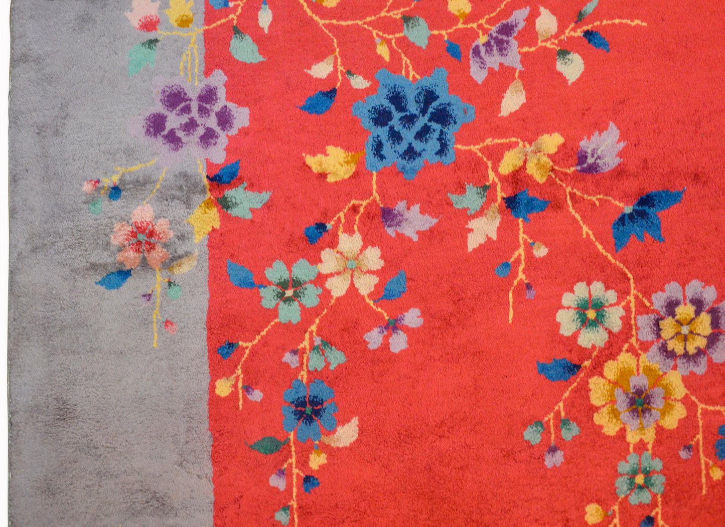 Gorgeous Early 20th Century Chinese Art Deco Rug For Sale