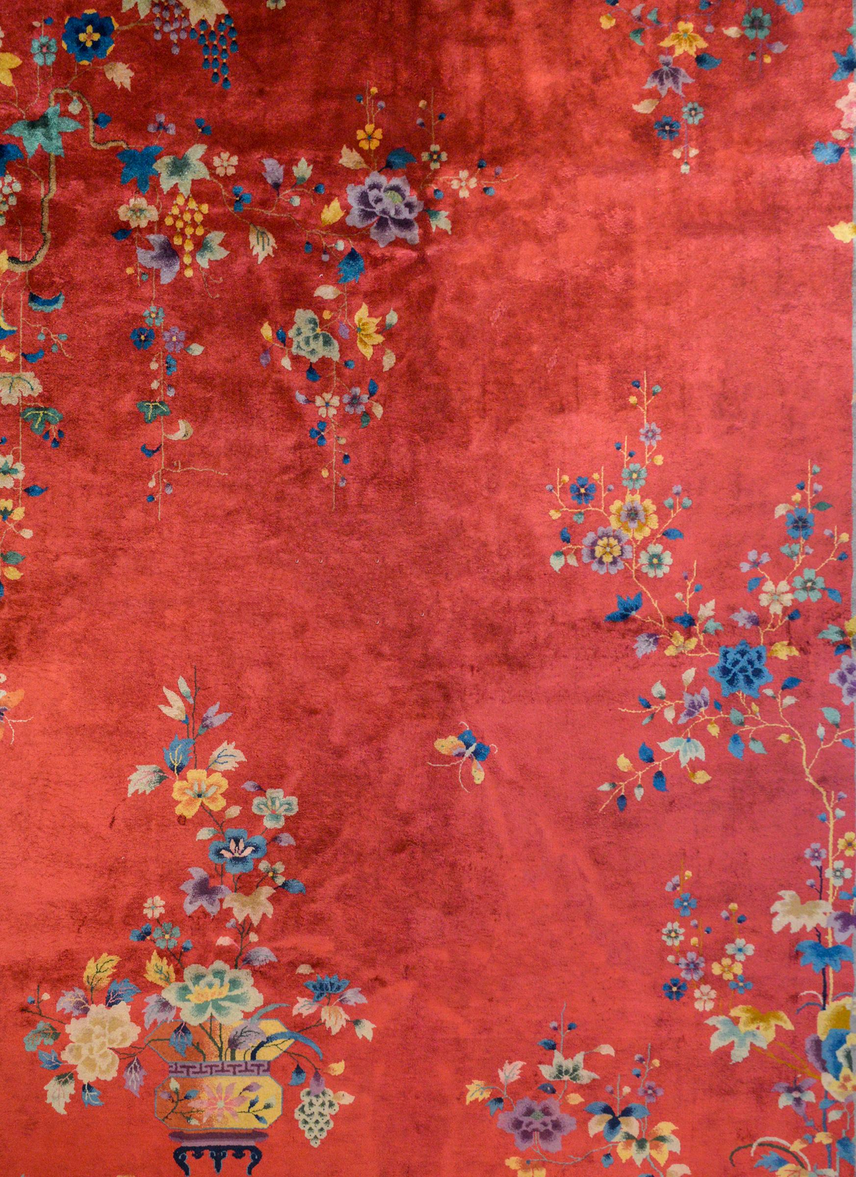 Gorgeous Early 20th Century Chinese Art Deco Rug For Sale
