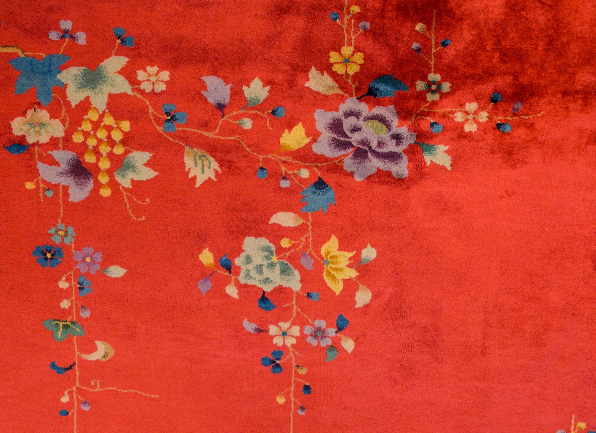 Gorgeous Early 20th Century Chinese Art Deco Rug For Sale