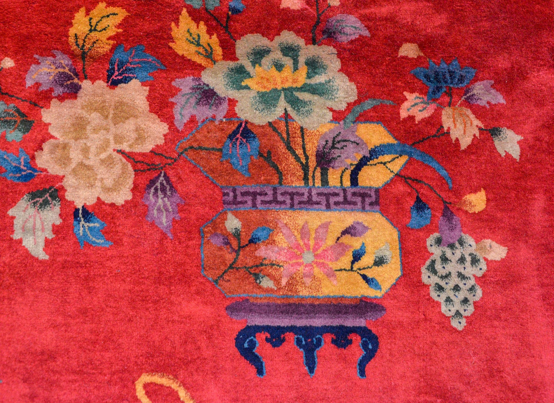 Gorgeous Early 20th Century Chinese Art Deco Rug For Sale