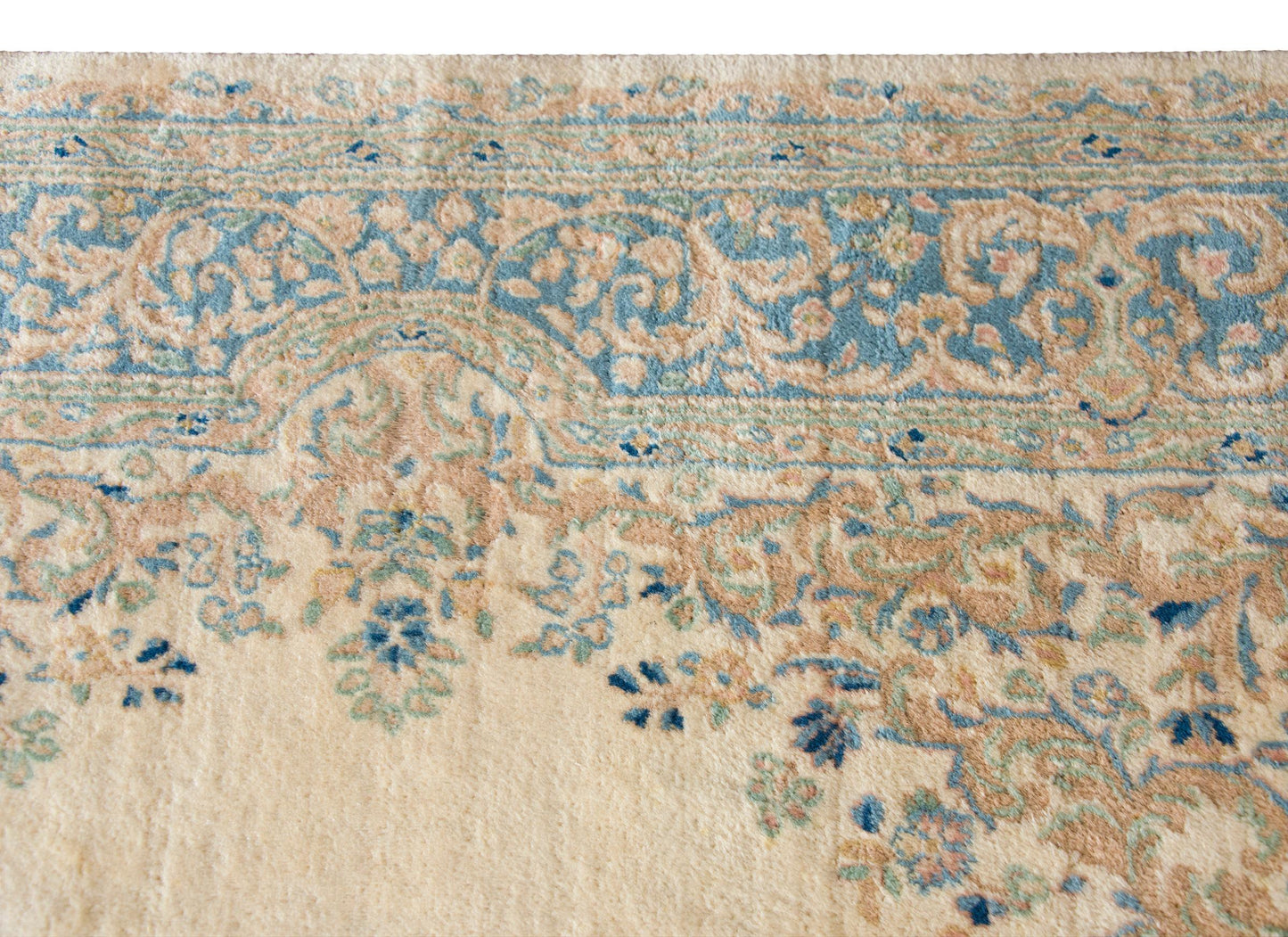 Early 20th Century Persian Kirman Rug For Sale