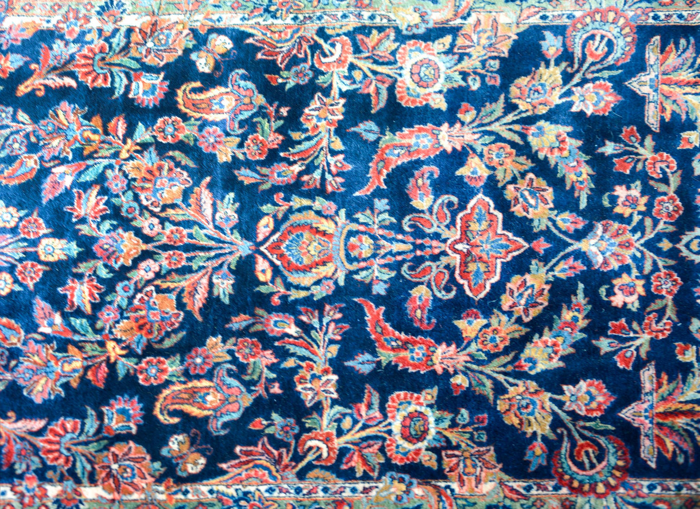 Early 20th Century Persian Kashan Rug For Sale