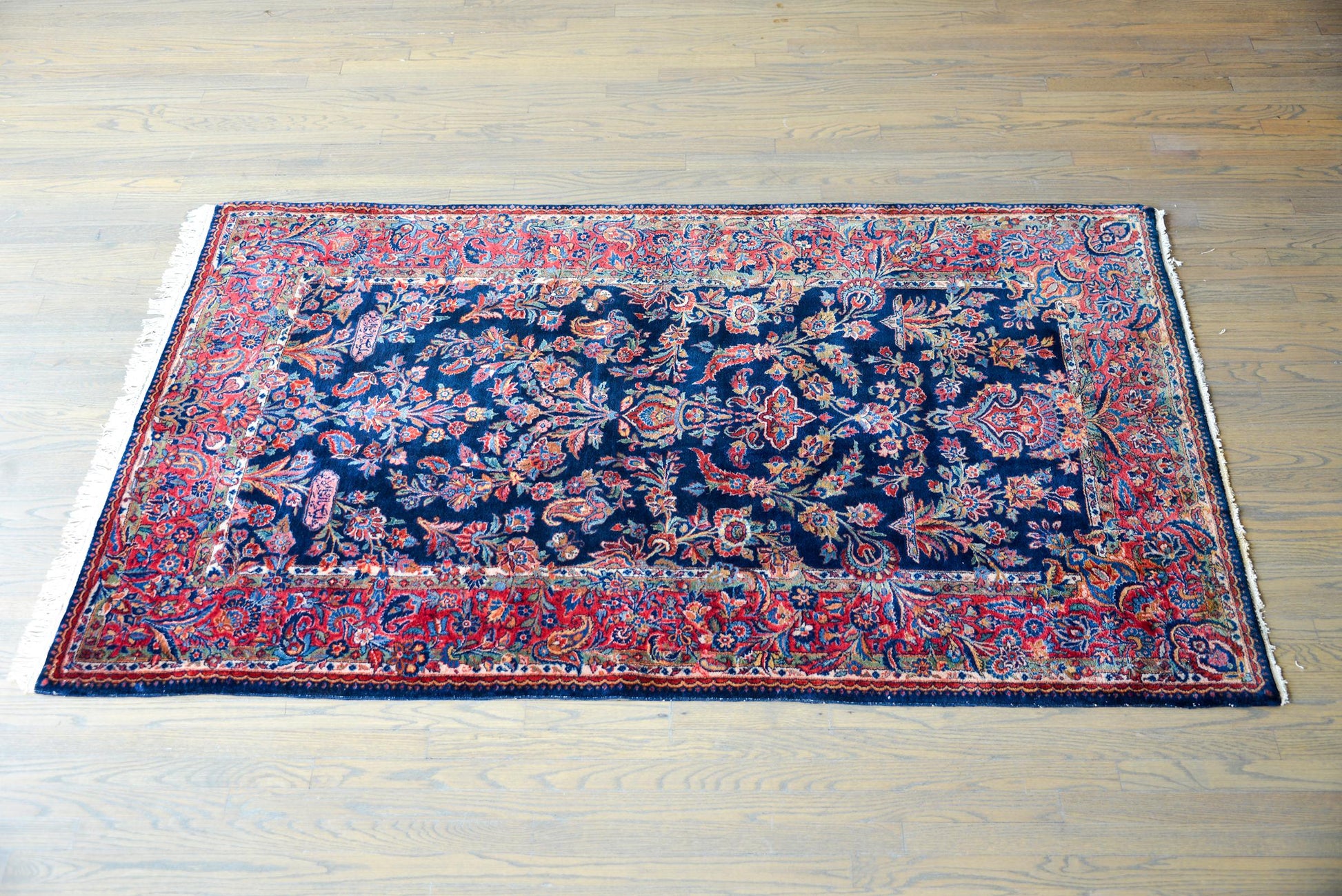 Early 20th Century Persian Kashan Rug For Sale