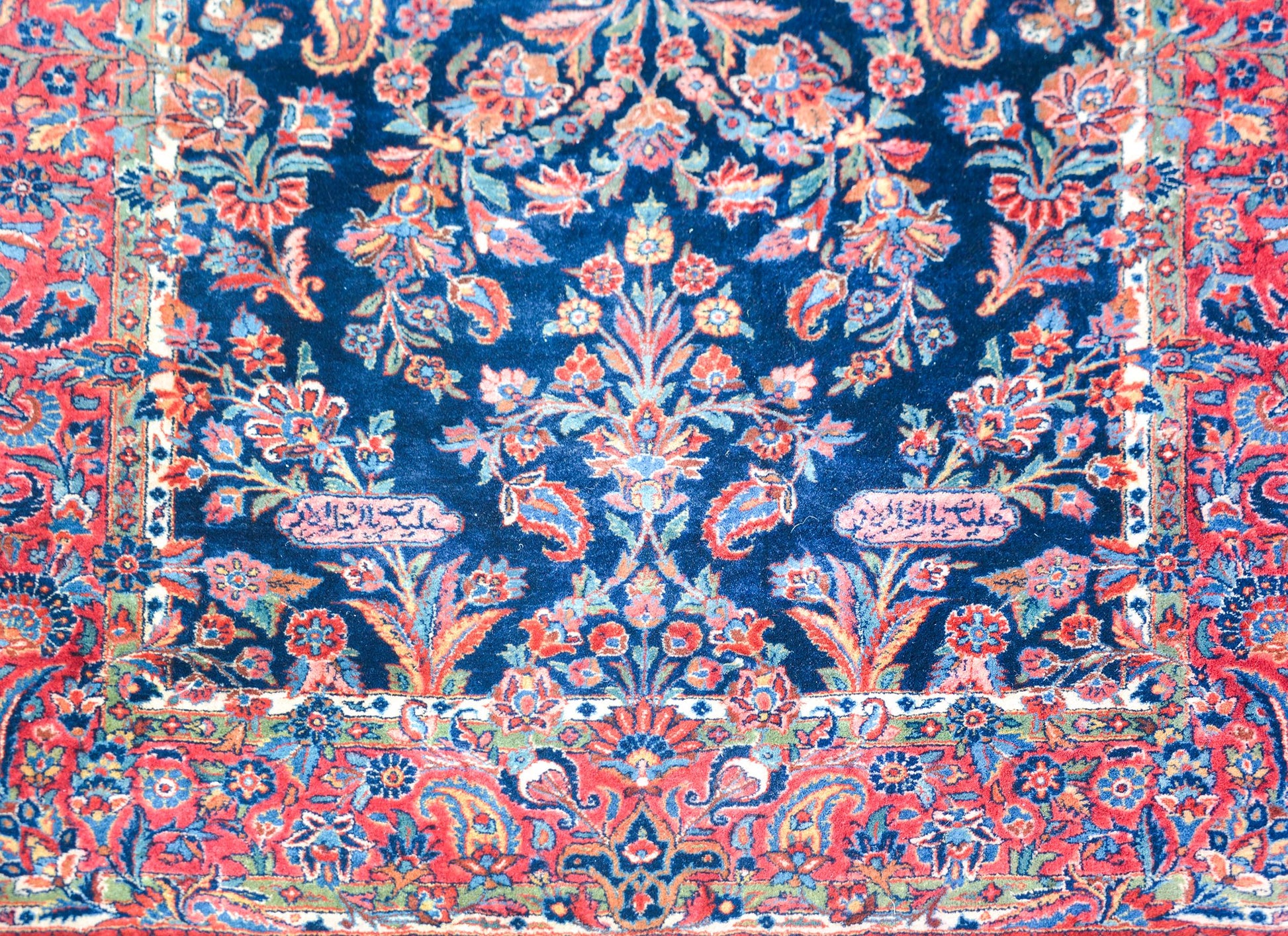 Early 20th Century Persian Kashan Rug For Sale