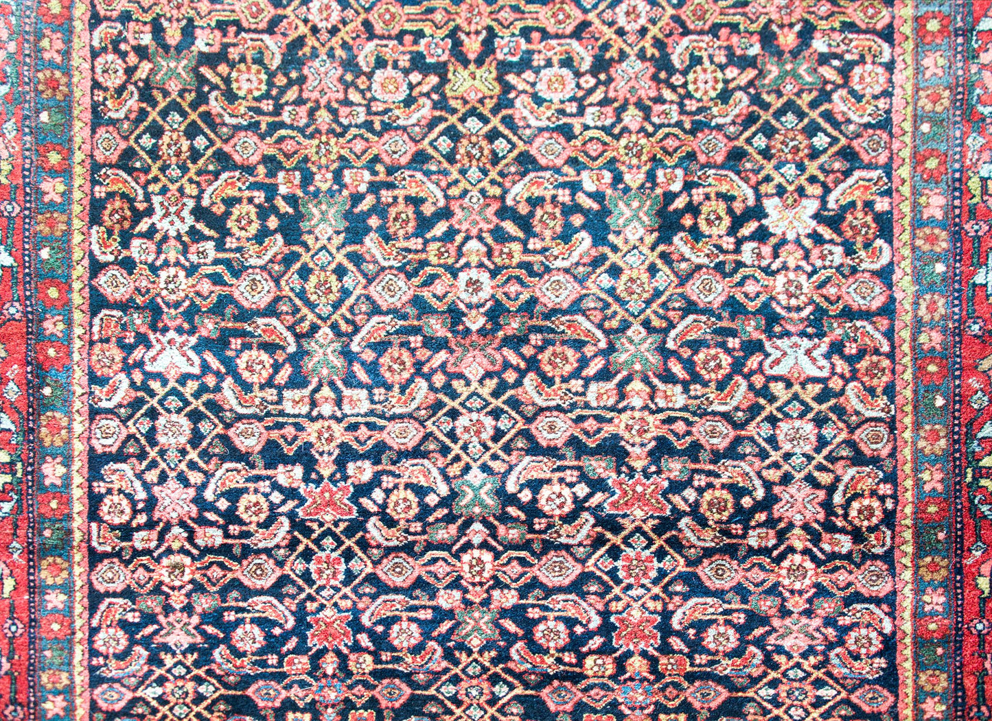 Early 20th Century Persian Bidjar Rug For Sale
