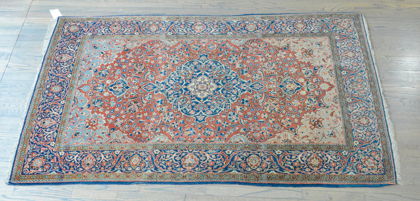 Extraordinary Early 20th Century Kashan Rug For Sale