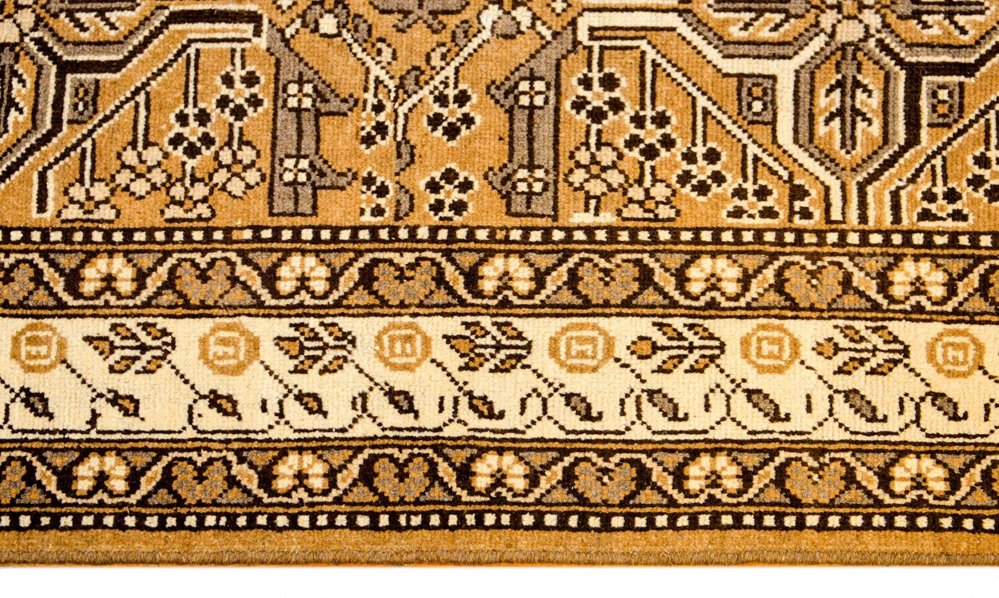 Wonderful Early 20th Century Bakhtiari Rug For Sale