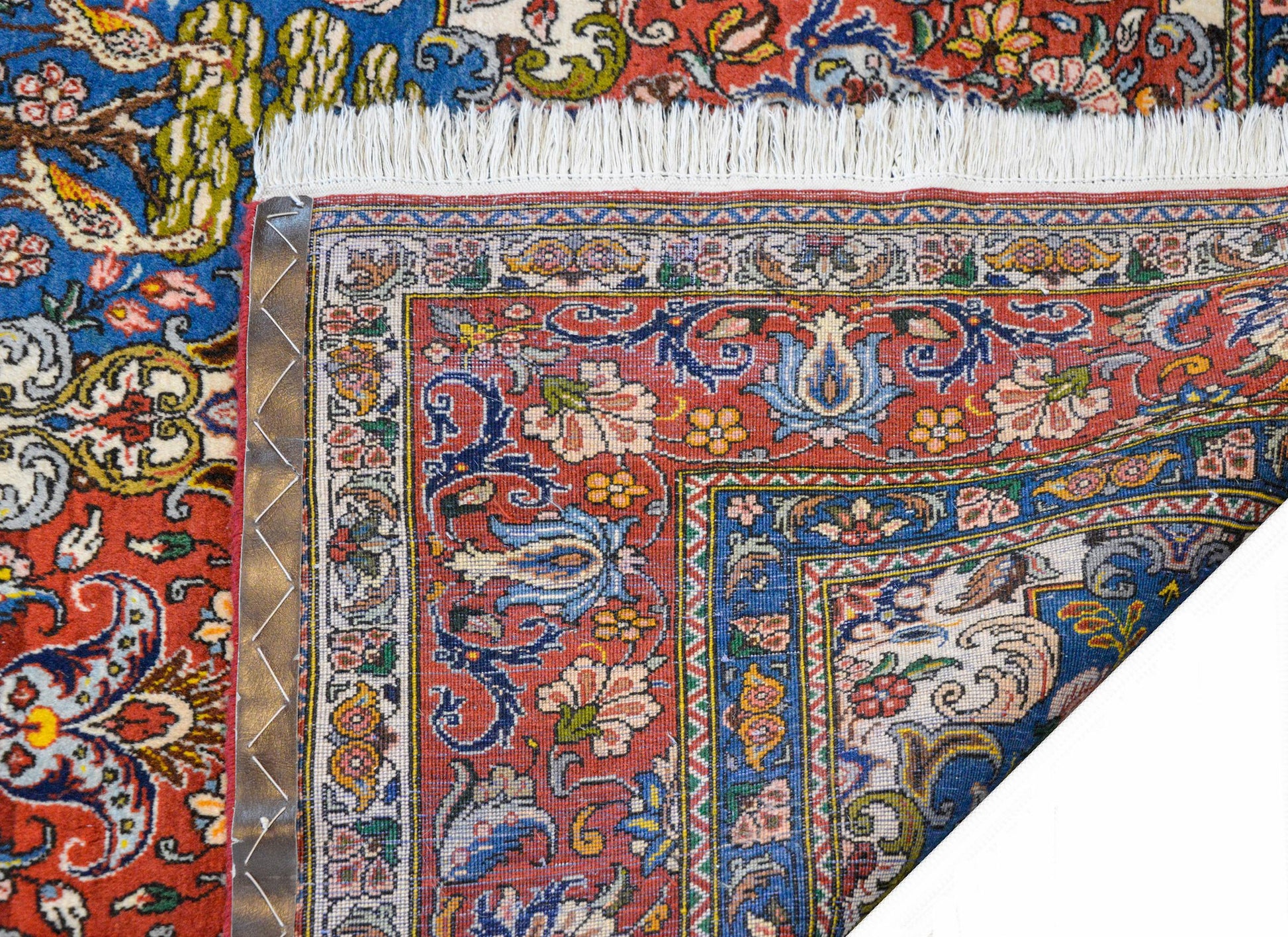 Outstanding Vintage Bakhtiari Rug For Sale