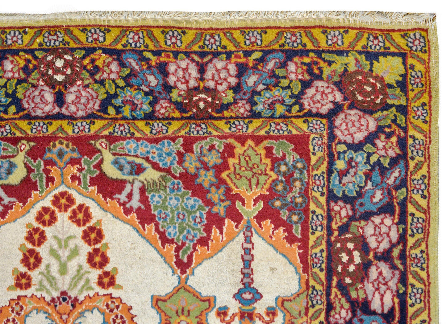 Beautiful Isfahan Prayer Rug For Sale