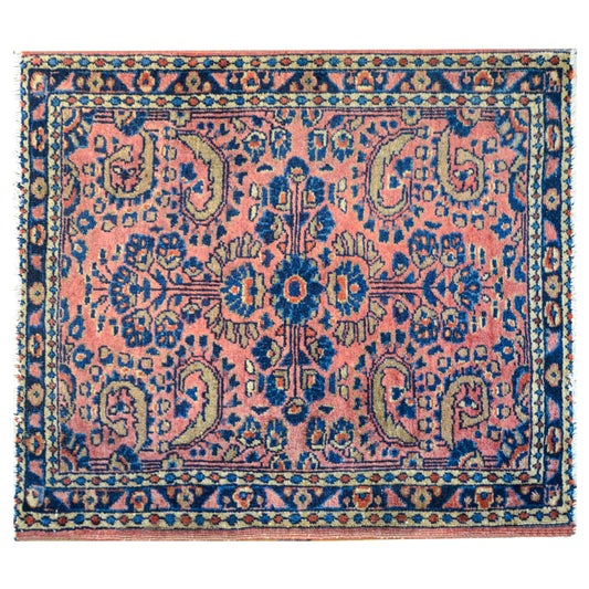 Early 20th Century Sarouk Rug For Sale