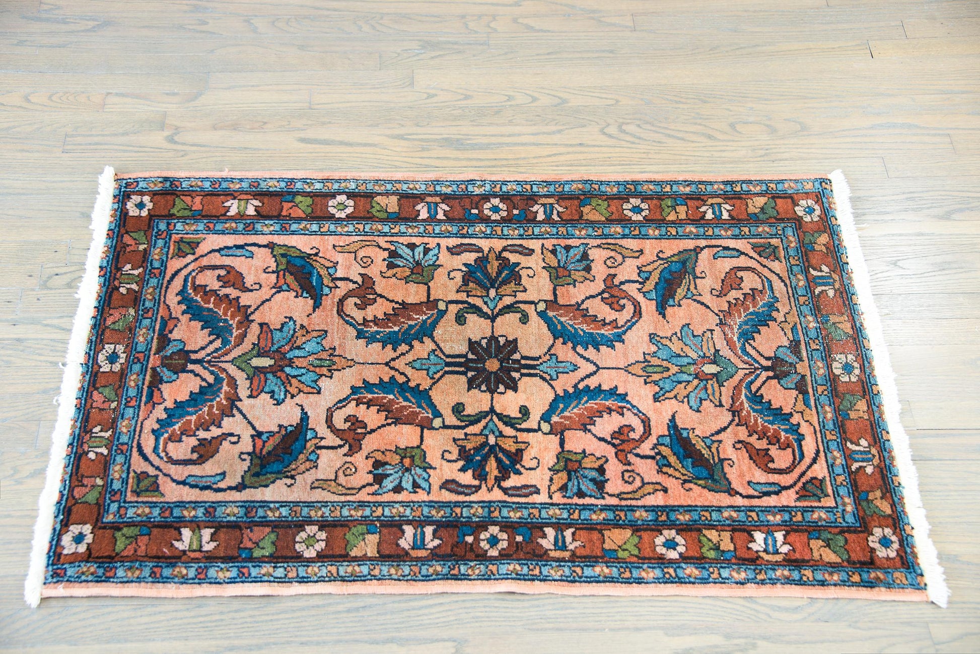Early 20th Century Persian Lilihan Rug For Sale