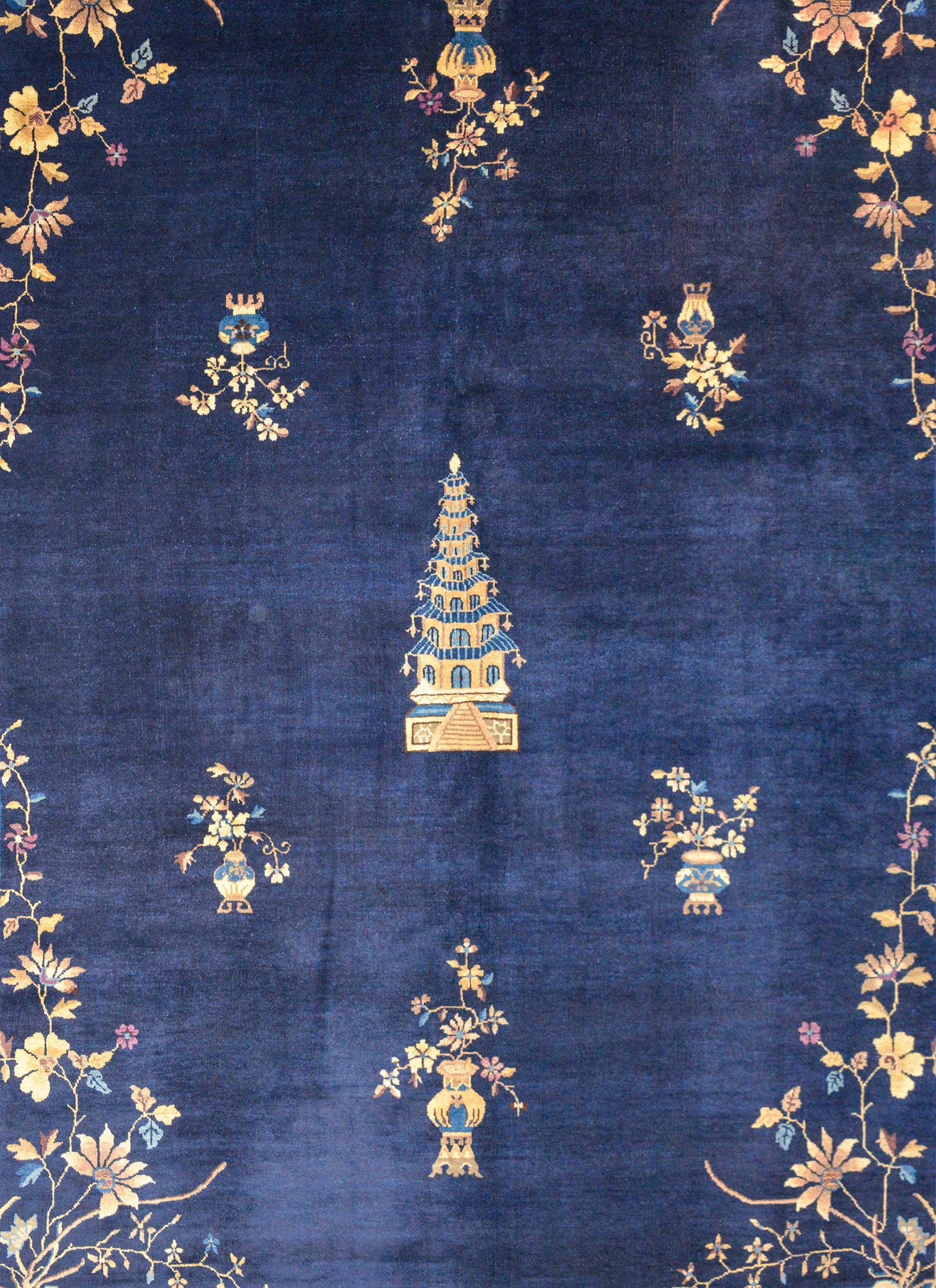 Outstanding Early 20th Century Chinese Art Deco Rug For Sale