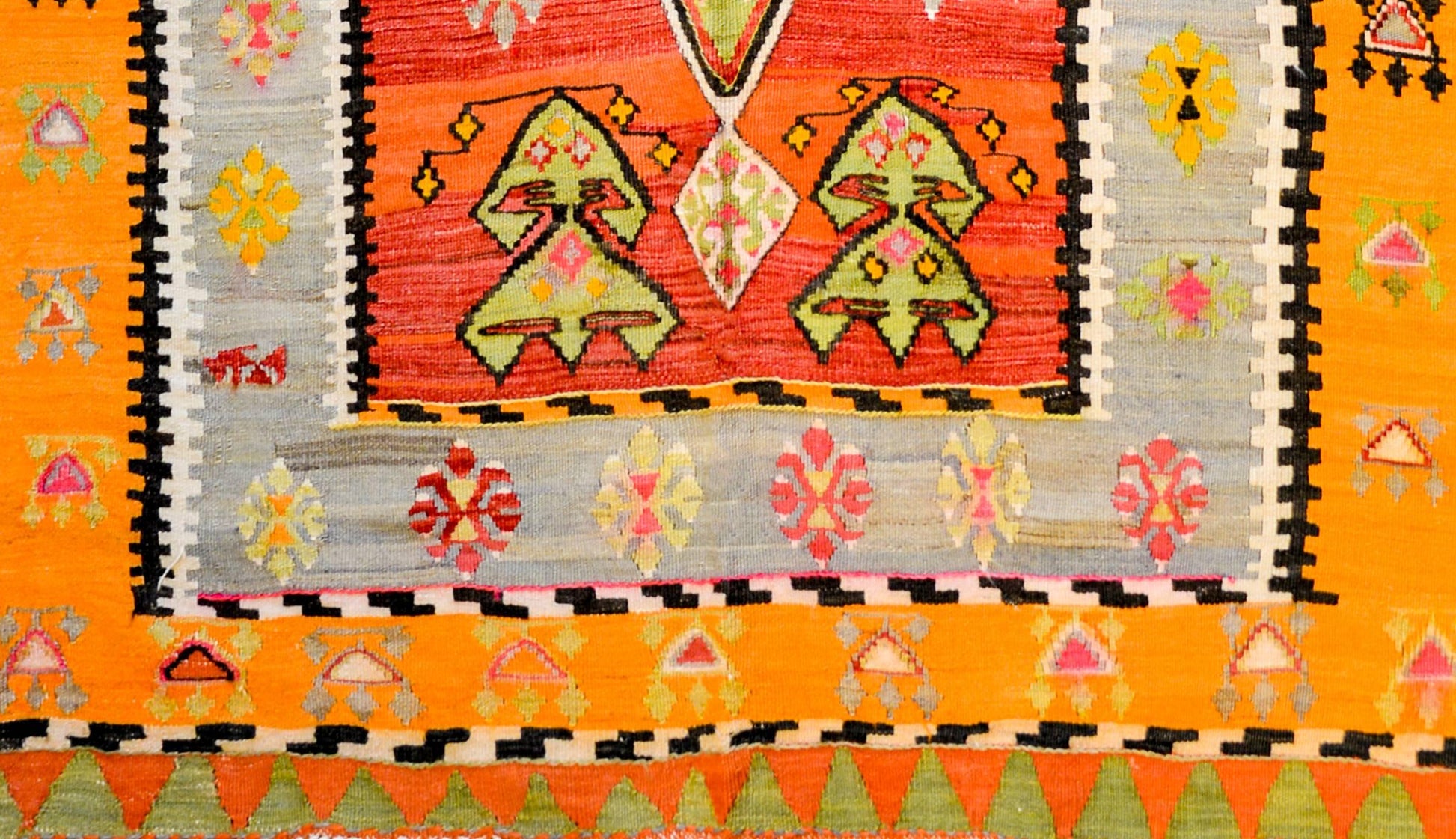 Early 20th Century Turkish Kilim Rug For Sale