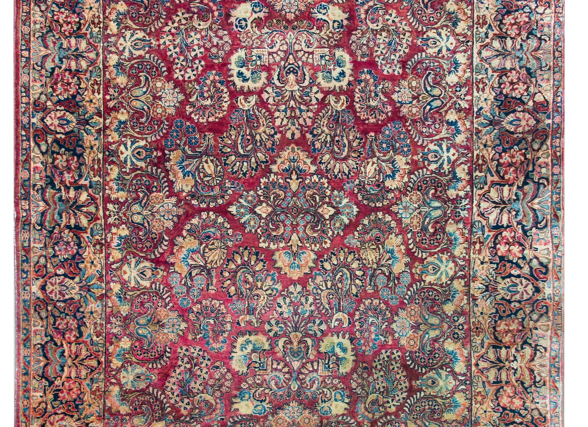 Early 20th Century Persian Sarouk Rug For Sale