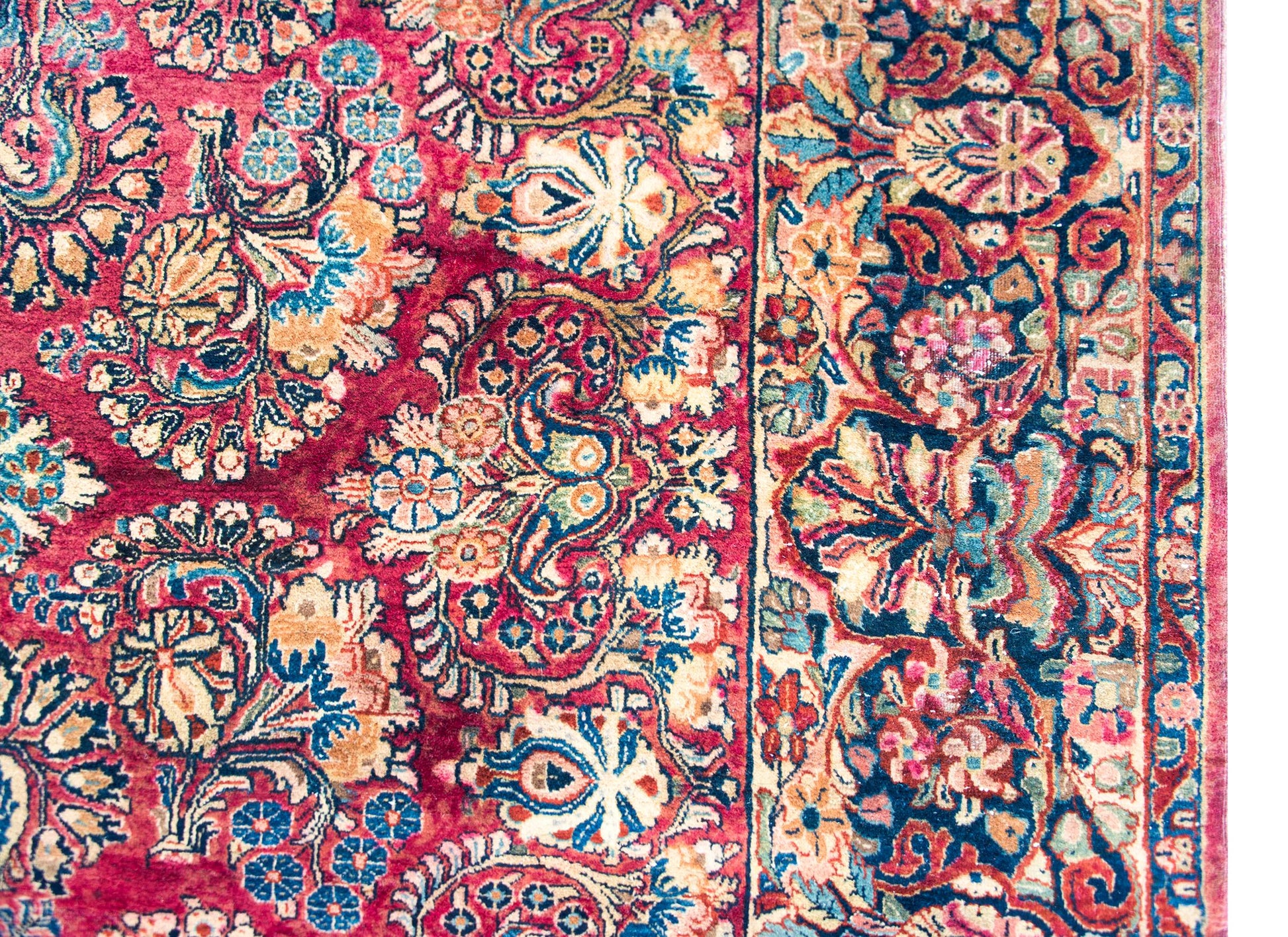 Early 20th Century Persian Sarouk Rug For Sale