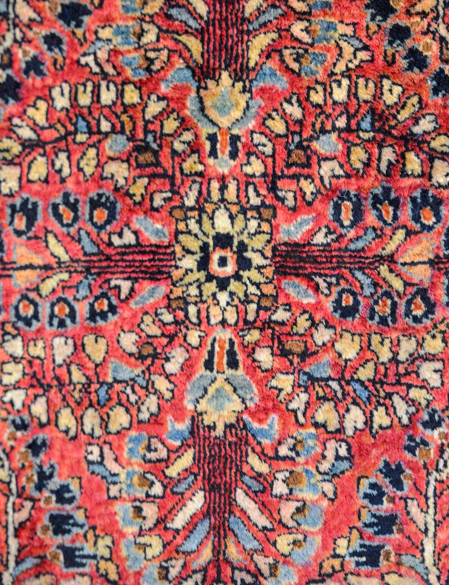 Petite Early 20th Century Sarouk Rug For Sale
